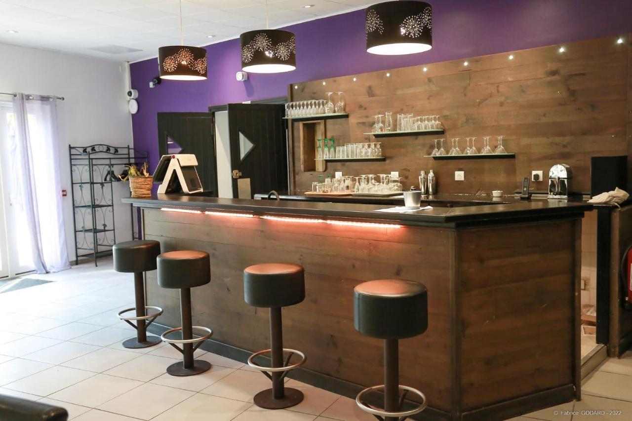 Saint-Christol  Hotel Restaurant Gite Les Lavandins المظهر الخارجي الصورة